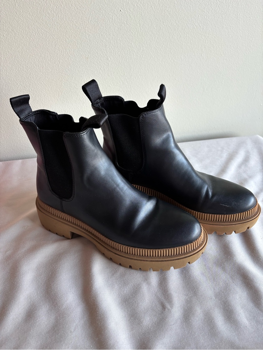H&M Black Chelsea Booties with Brown Lug Platform Women’s Size 8.5